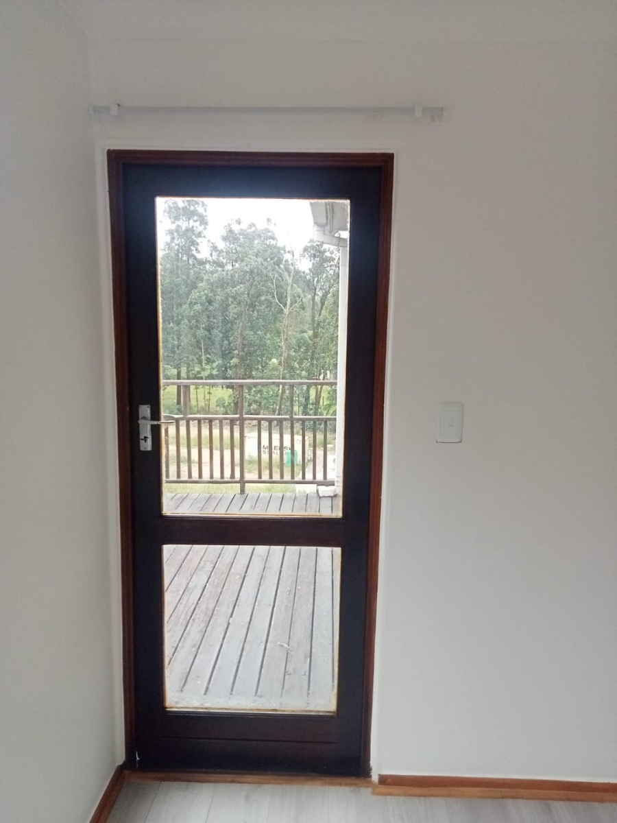 To Let 3 Bedroom Property for Rent in Heatherlands Western Cape